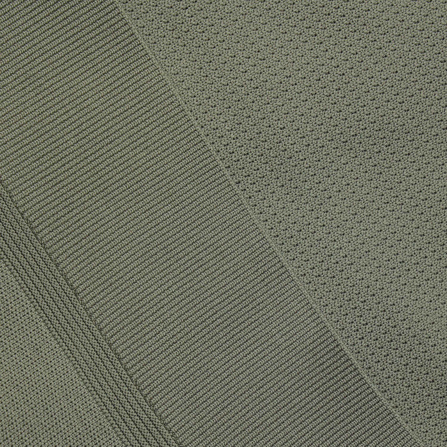 811E3SWA21_KH_detail_06.jpg