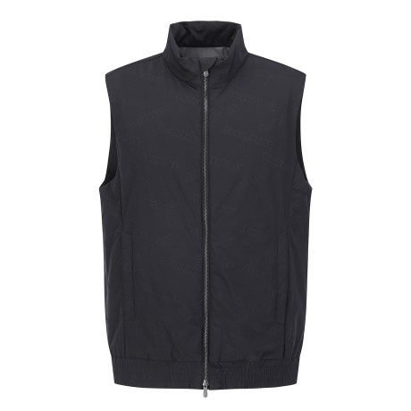 남성 엠보 로고 패턴 집업 베스트 점퍼