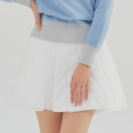 여성 퀼팅 포인트 패딩 플레어 큐롯 TWCPM8291-102