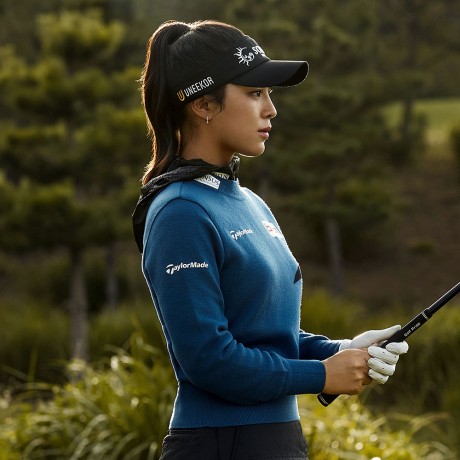 25FW 여성 빅로고 라운드 니트 TWSRO8121-907