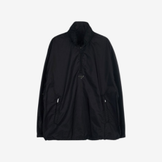 프라다 리나일론 하프 자켓 블랙