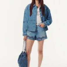 샤넬 자수 데님 라이트 블루 쇼츠