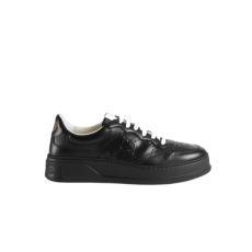 구찌 블랙 레더 GG 엠보스 스니커즈