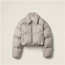 미우미우 로고 자카드 푸퍼 패딩 자켓