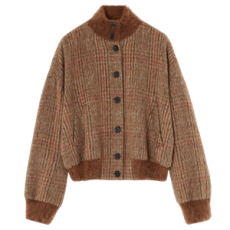 미우미우 안드레아 카반